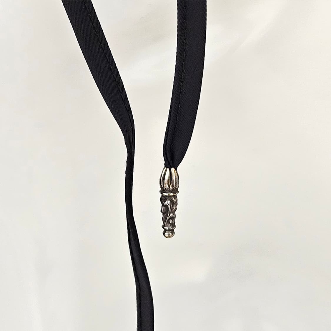 [FREE] 크롬하츠 크로스 가죽 패치 나일론 탱크탑 C0101C018 상품이미지4