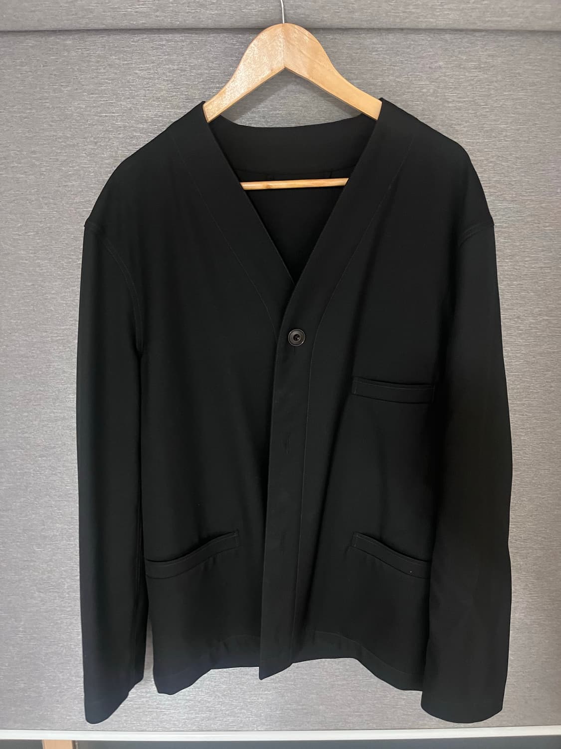 르메르 19fw 브이넥 울 라이너 자켓 (48사이즈) 상품이미지2