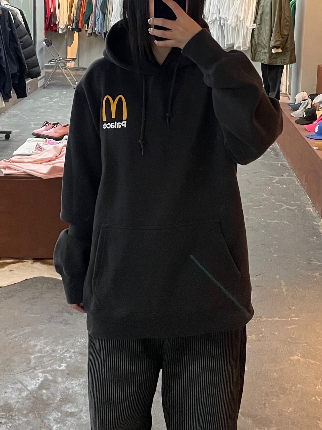 팔라스 x 맥도날드 콜라보 로고 후드티 H1826 상품이미지2