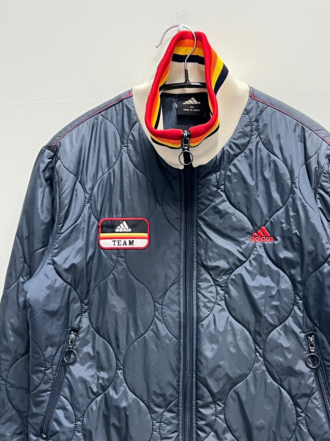 (90) 아디다스 우먼스 크롭 퀄팅 자켓 상품이미지3