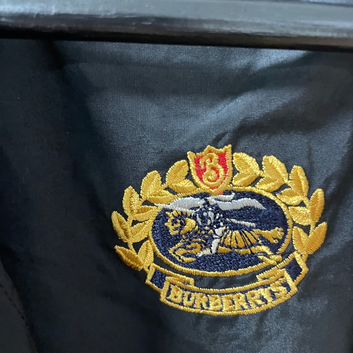 버버리 블랙 싱글 코트 10 상품이미지4