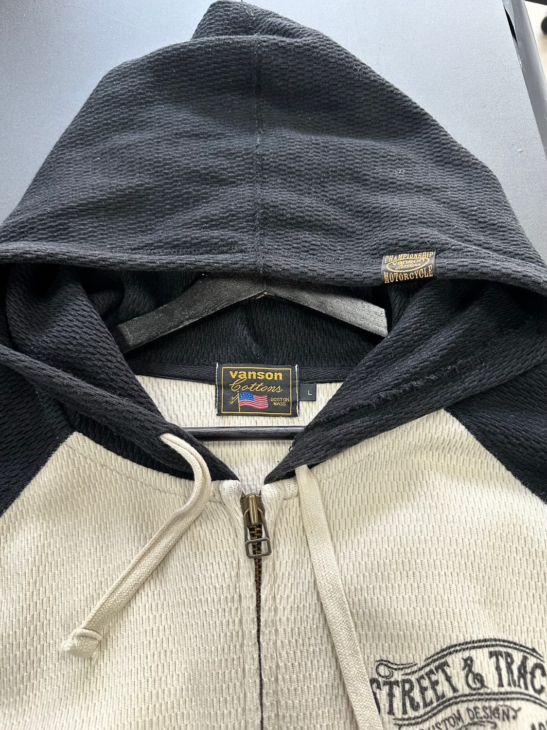 벤슨 윙 레터링로고 투웨이 후드집업 상품이미지7