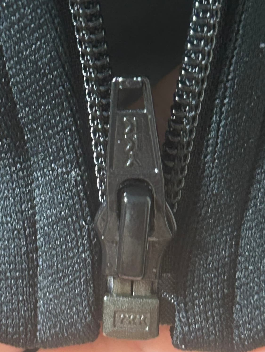 플레이 꼼데가르송 빅 블랙 하트 집업 스웨트 셔츠 상품이미지5