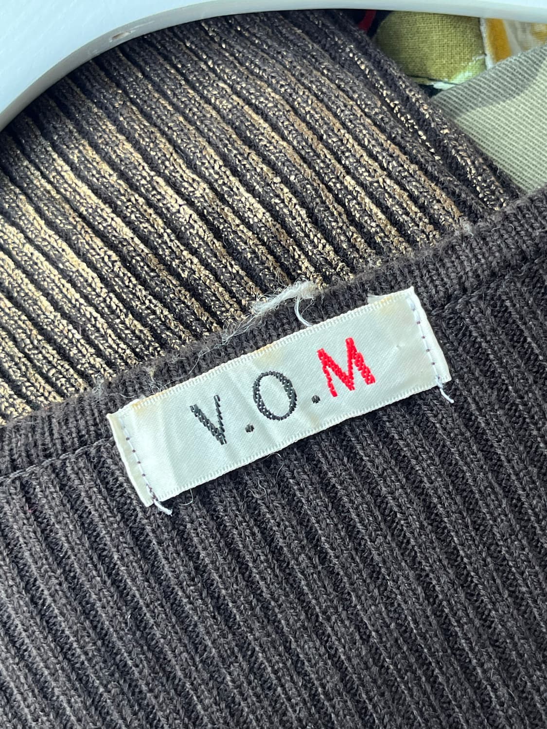 V.O.M 골드펄 니트 가디건 상품이미지6