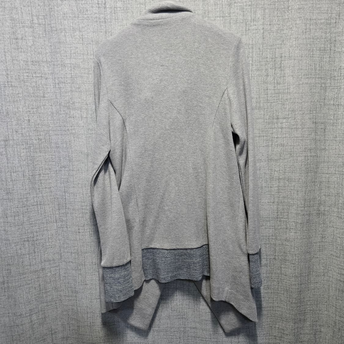 비비안웨스트우드 레드라벨 언발란스 니트 가디건  상품이미지2