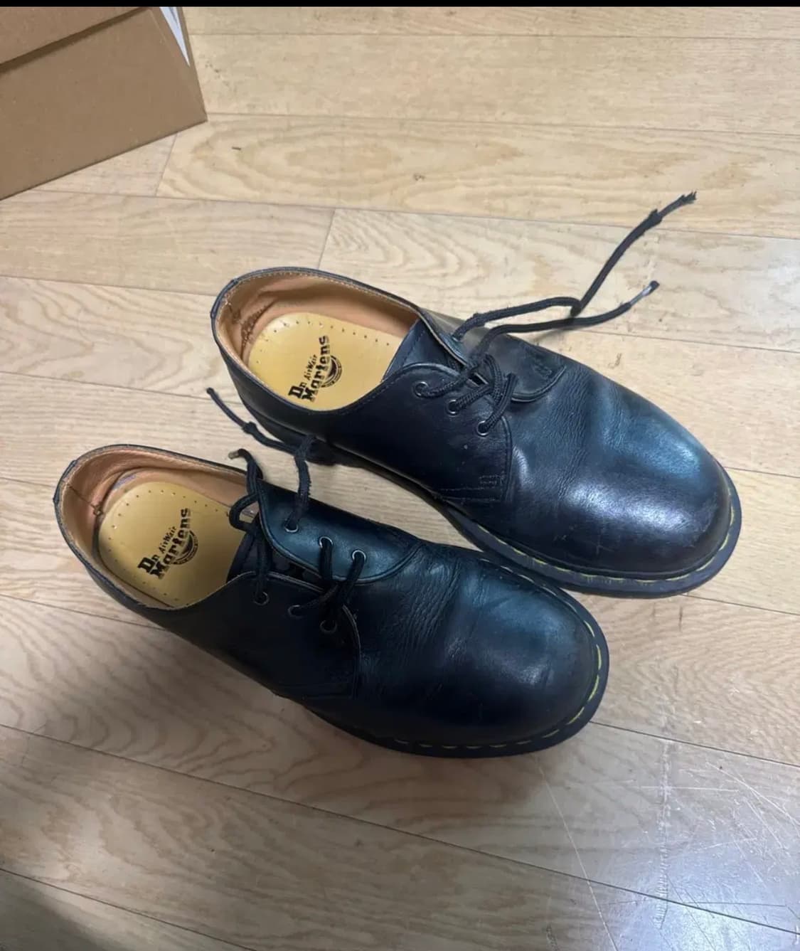 닥터마틴 1461 3홀 나파 42사이즈 270 상품이미지3