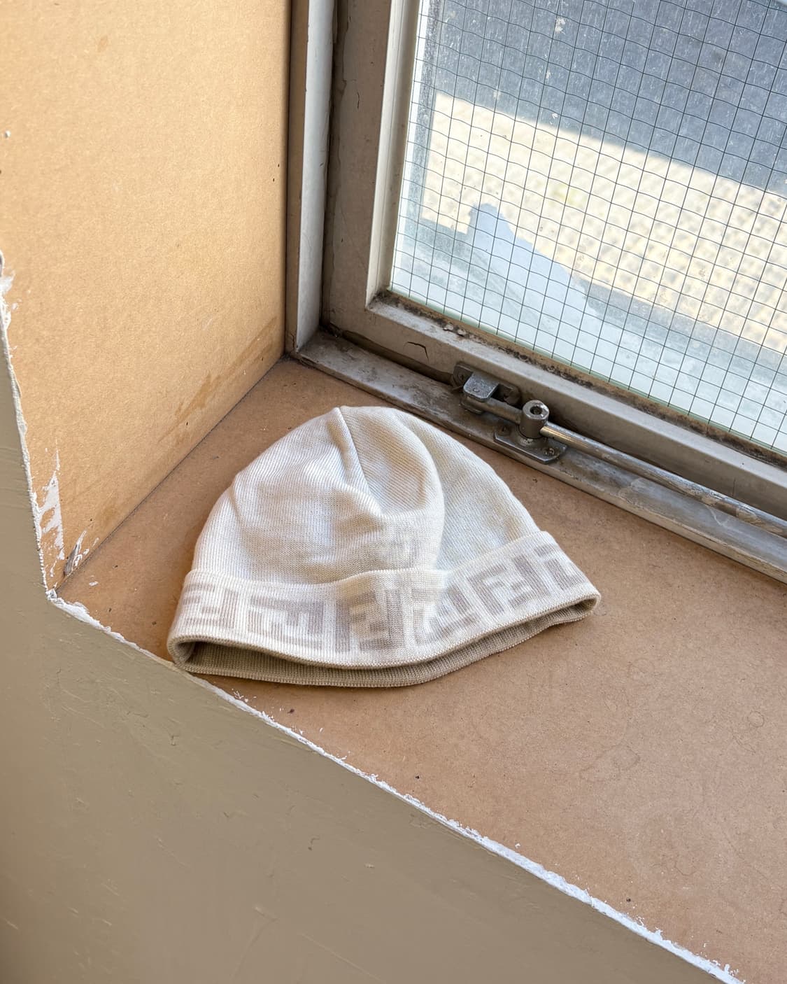 펜디 베이지 주카 울 비니 상품이미지1