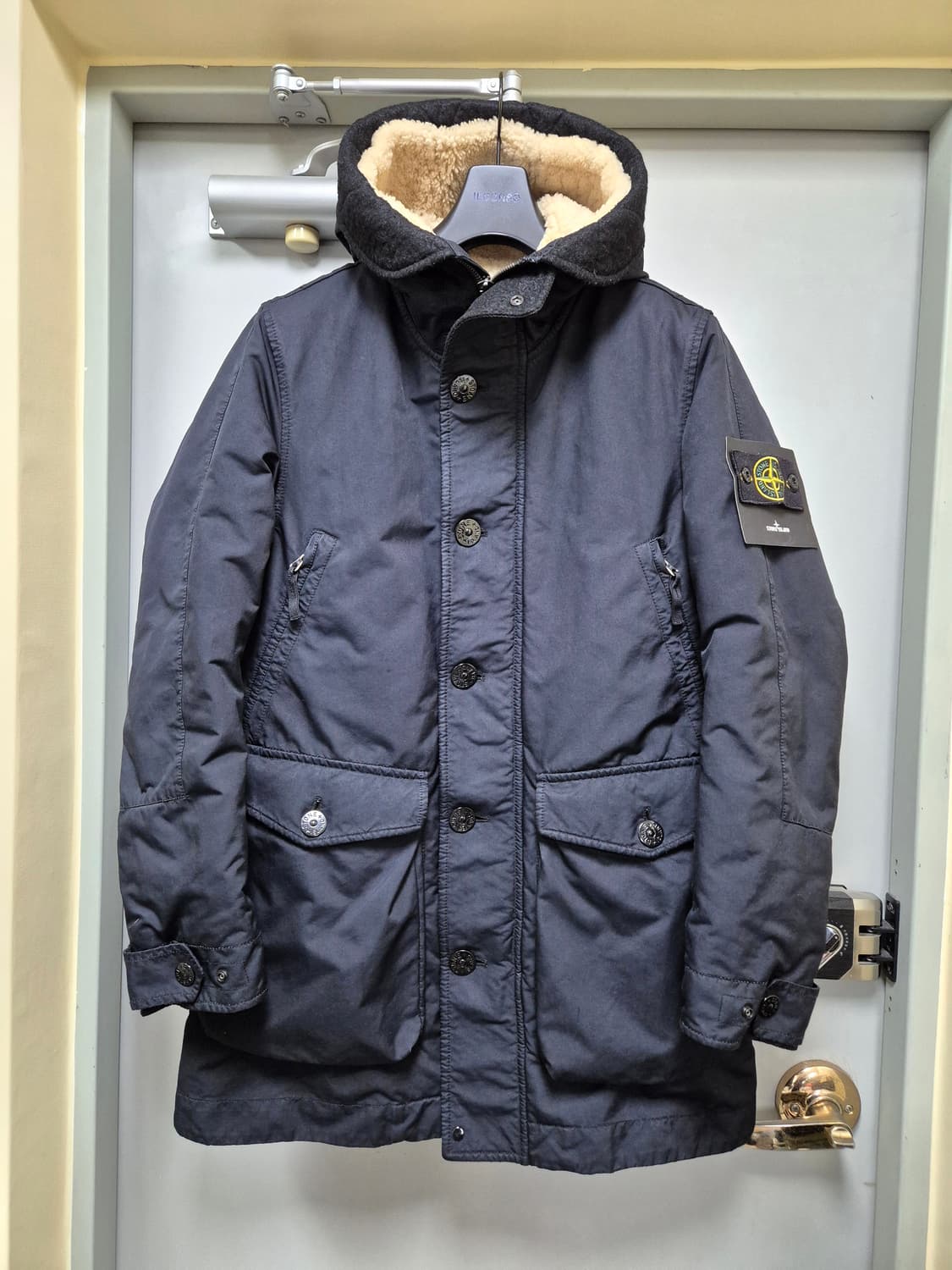 스톤아일랜드 데이비드 TC 양털 패딩 네이비 S 정품 상품이미지1