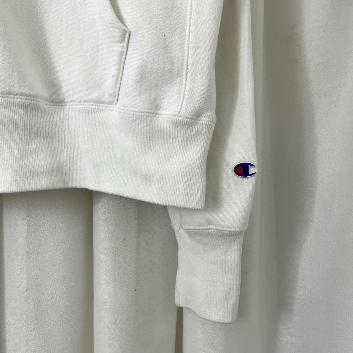 챔피온 화이트 자수로고 후드 집업 상품이미지4