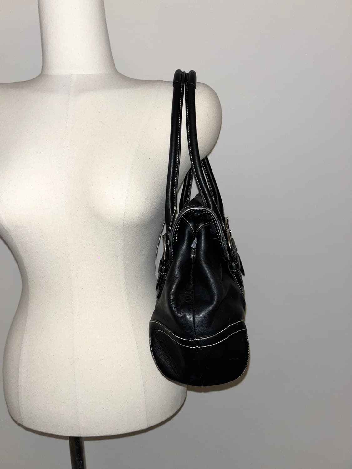 📦 2000y2k Coach Allblack shoulder bag 상품이미지3