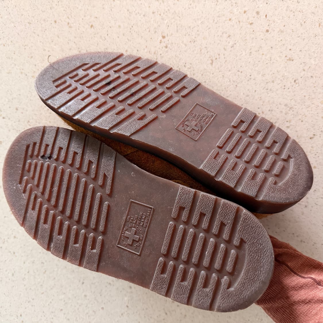 닥터마틴 아이샴 마블드 헤어리 스웨이드 브라운 머스타드 280size 상품이미지6