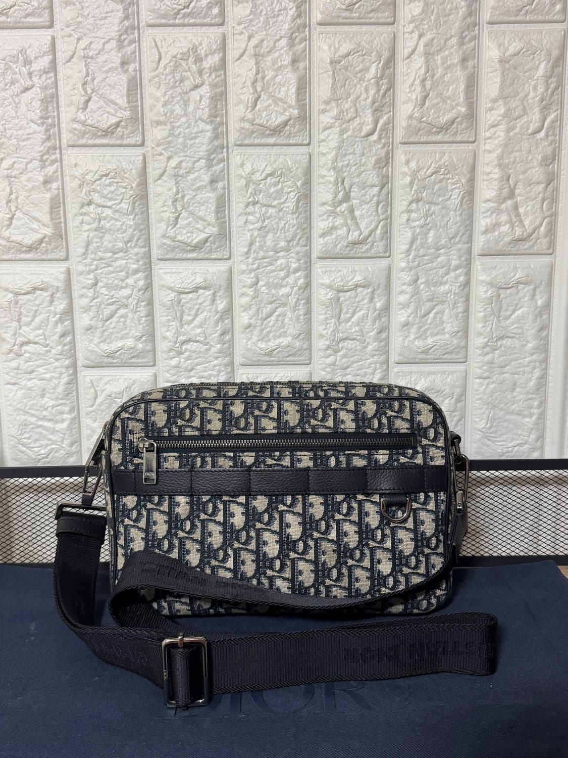 [OS] 디올 사파리 맥시 오블리크 자카드 메신저백 상품이미지1