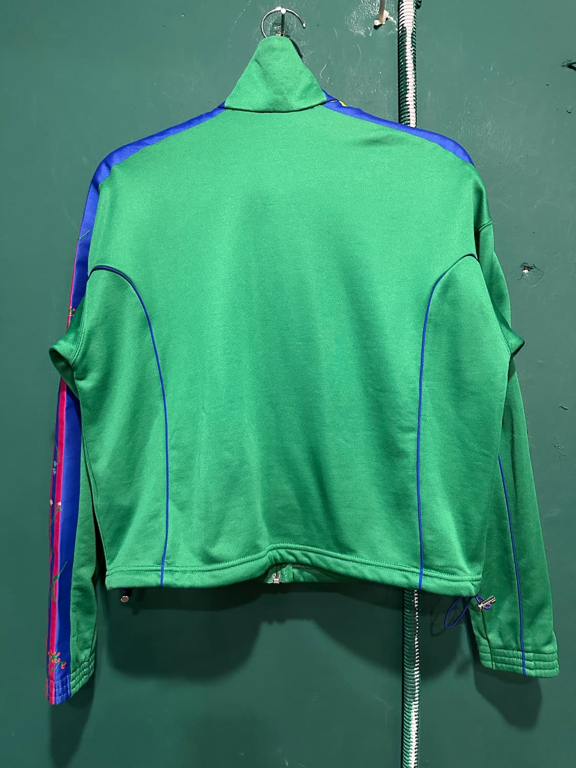 아디다스 크롭 트랙탑져지 M 상품이미지2