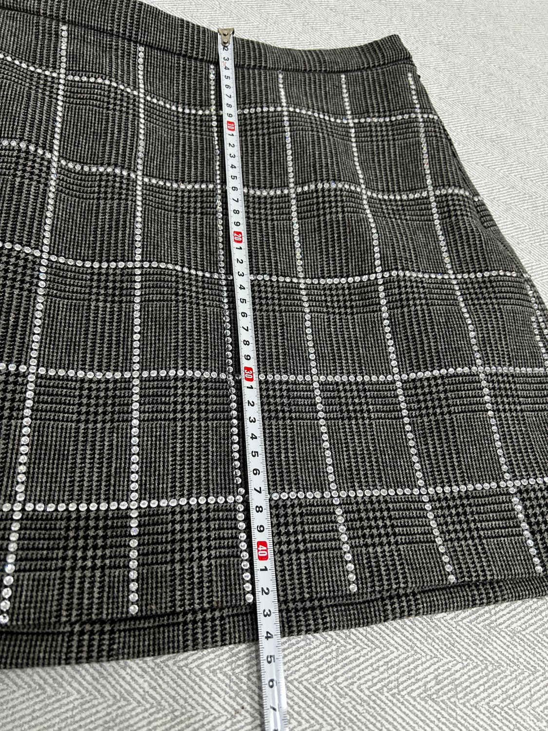 새상품급)) 미우미우 큐빅체크 울 스커트 40사이즈 (66추천) 상품이미지9