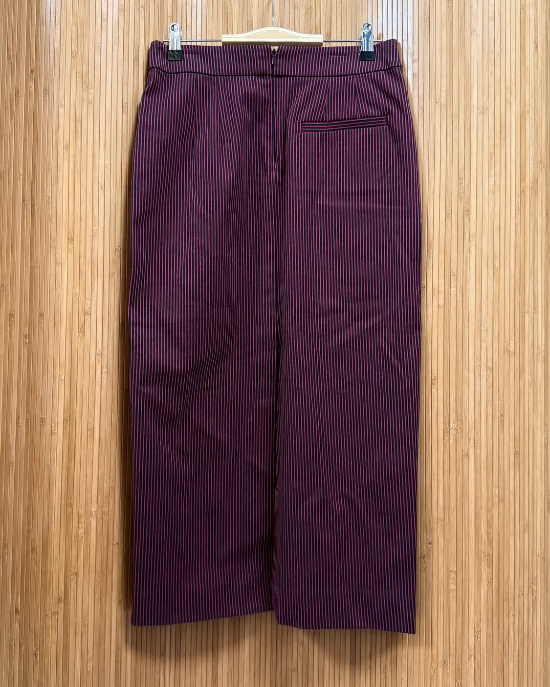 CK 캘빈클라인 스트라이프 미디스커트 상품이미지2