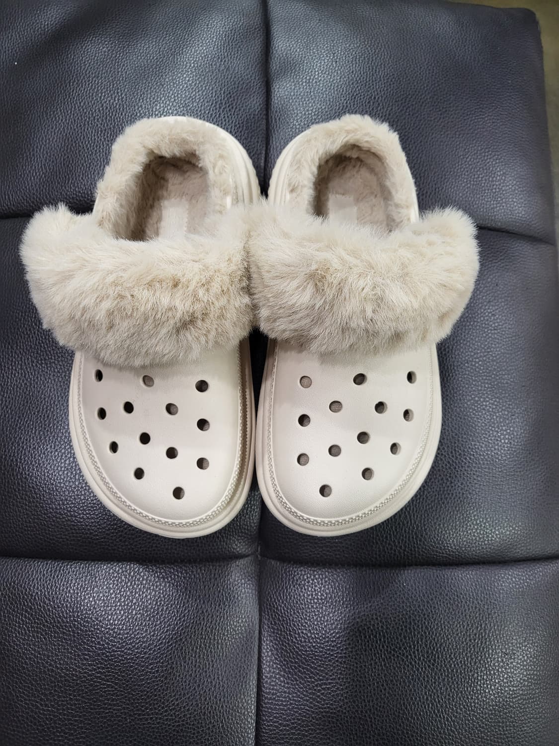 방한 크록스 상품이미지1