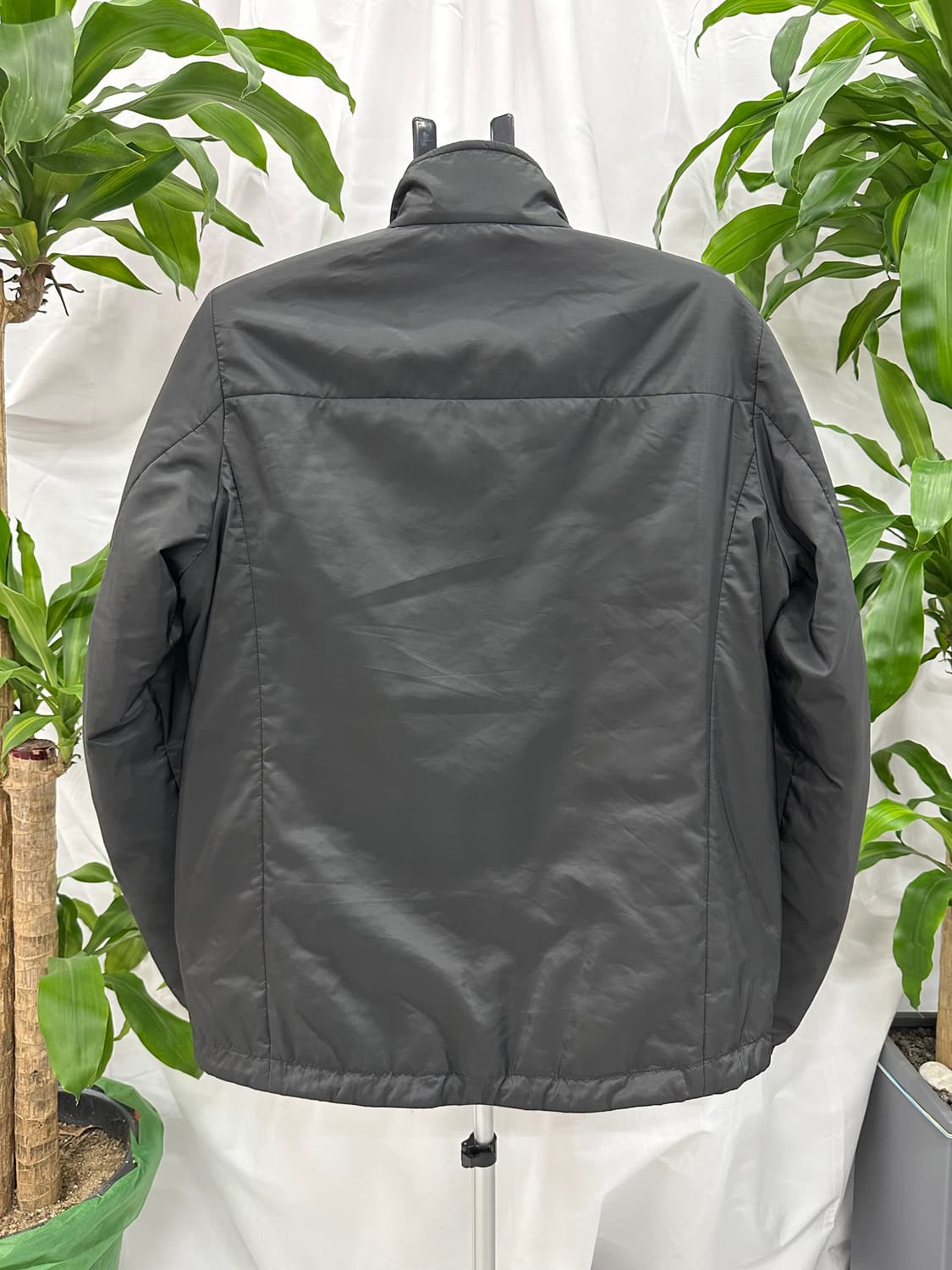 (52) 프라다 삼각로고 리버서블 경량 패딩 자켓  상품이미지5