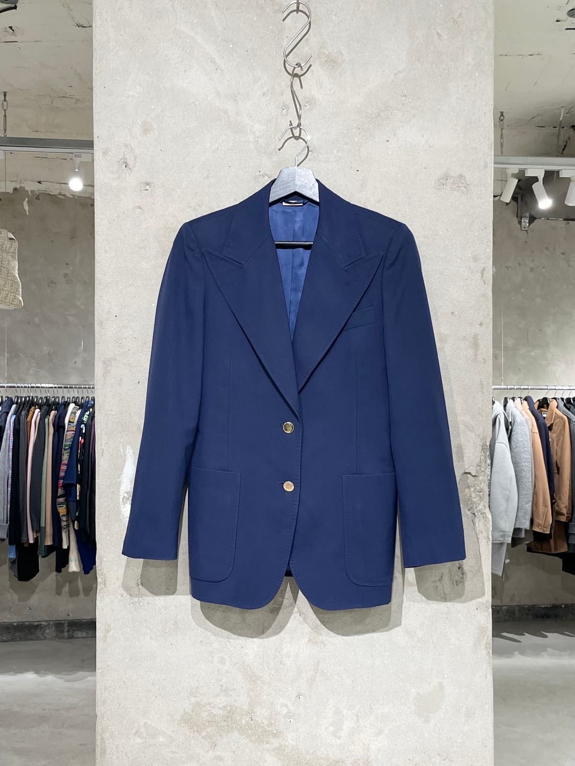 구찌 네이비 금장 버튼 2B 울 블레이저 상품이미지1