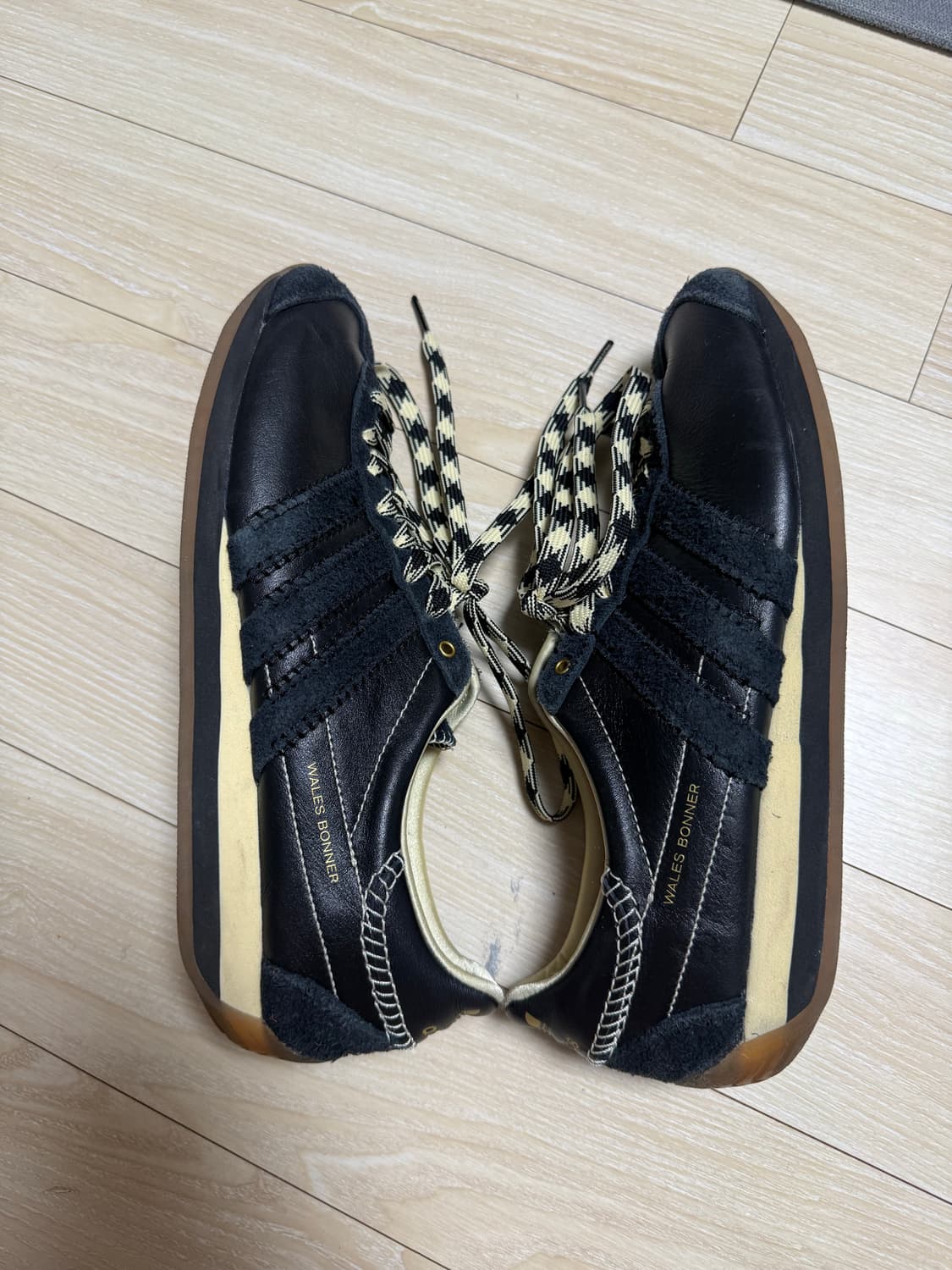 아디다스 웨일즈보너 컨트리 블랙 270 상품이미지4