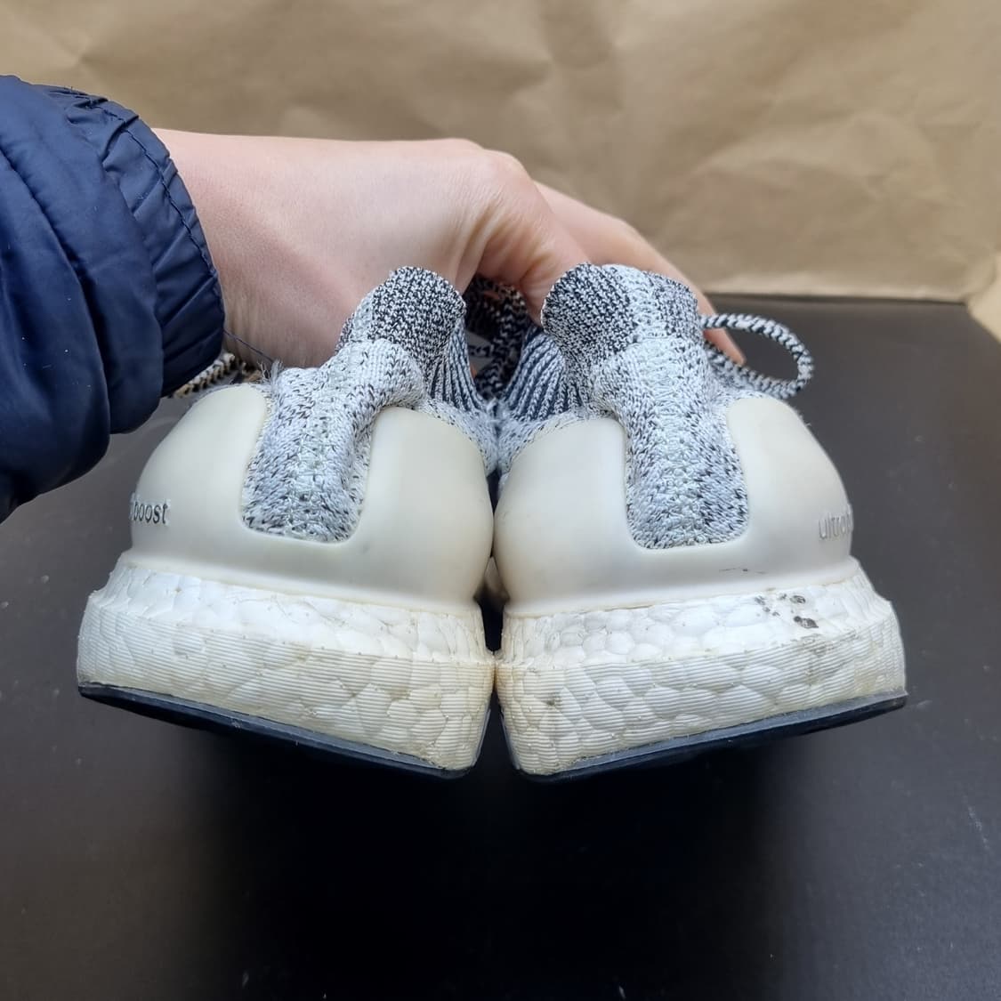 아디다스 울트라부스트 언케이지드 245 상품이미지3