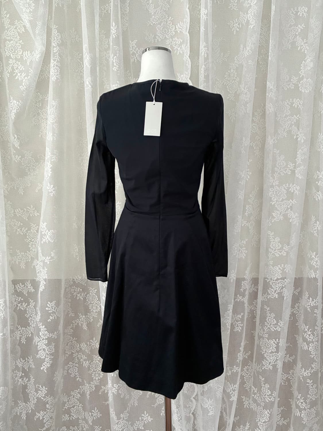 36) 새상품 코스 COS 시스루 플레어 원피스 네이비 상품이미지3