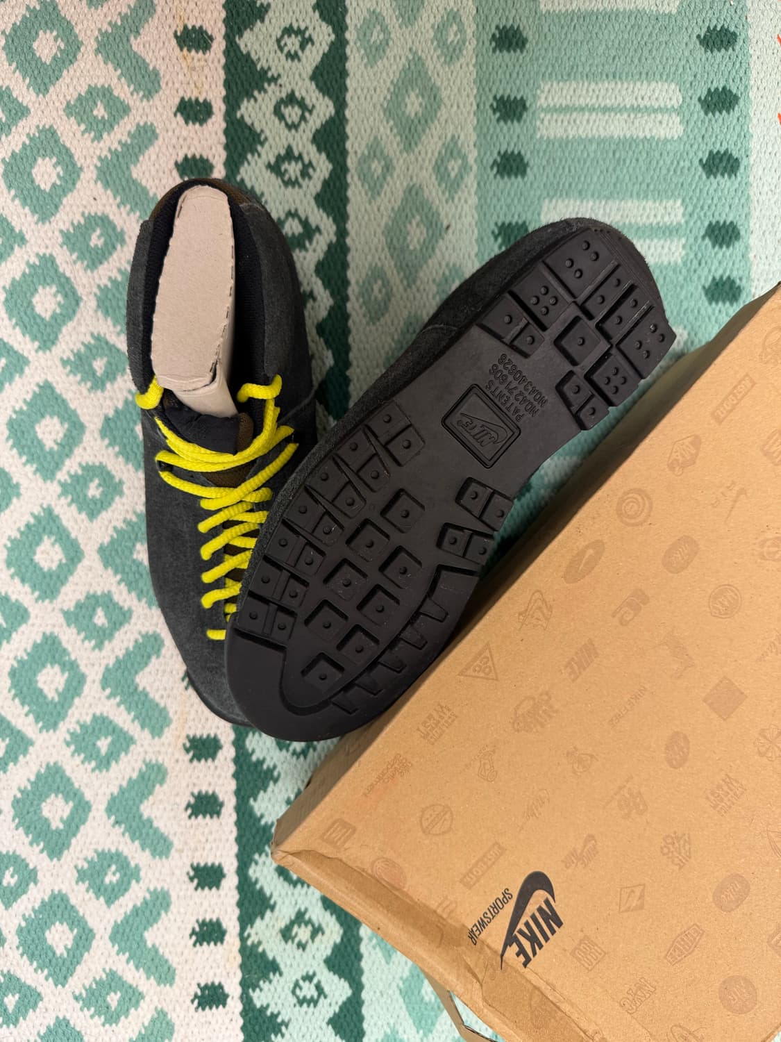 나이키 에어 마그마 260 상품이미지2