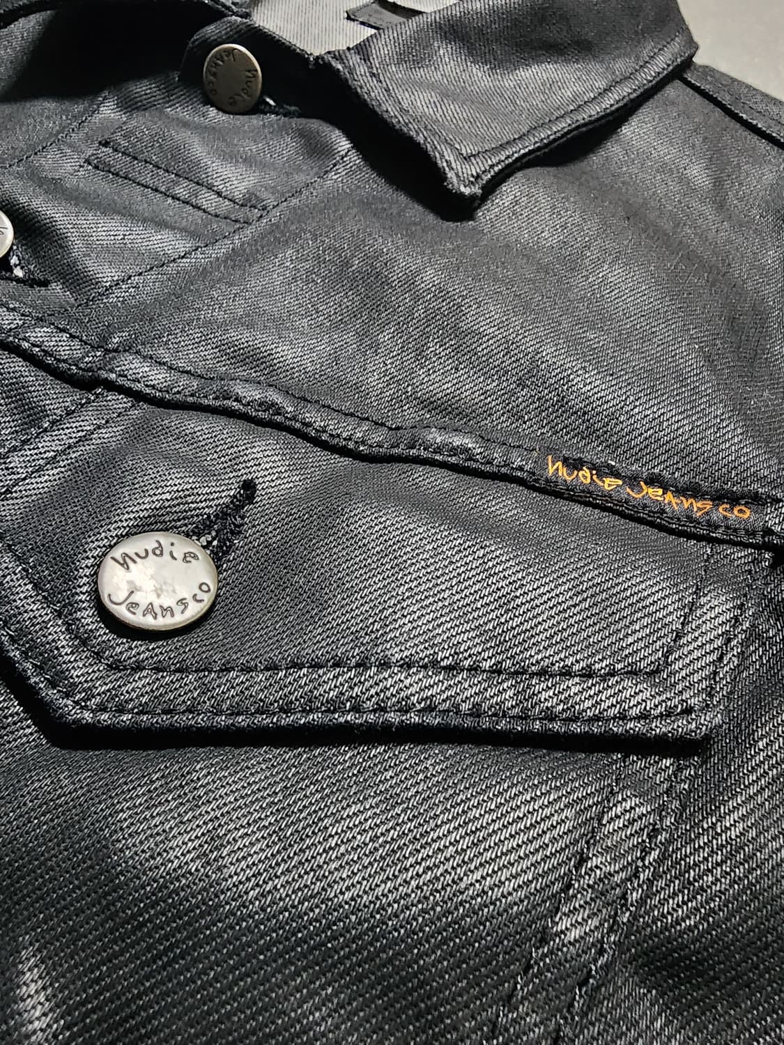 누디진 Nudie Jean 코팅 블랙 데님 자켓 상품이미지6