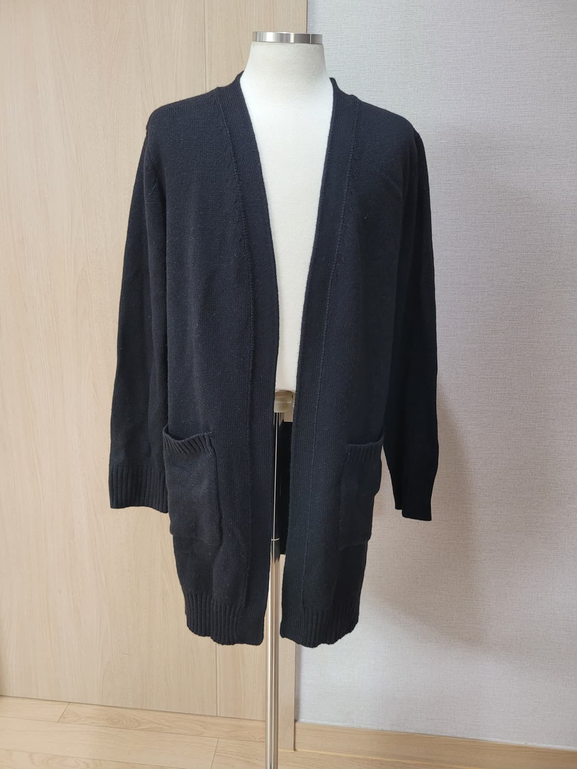 에이치커넥트 H:CONNECT 남자 니트 롱 가디건 105 블랙  상품이미지1