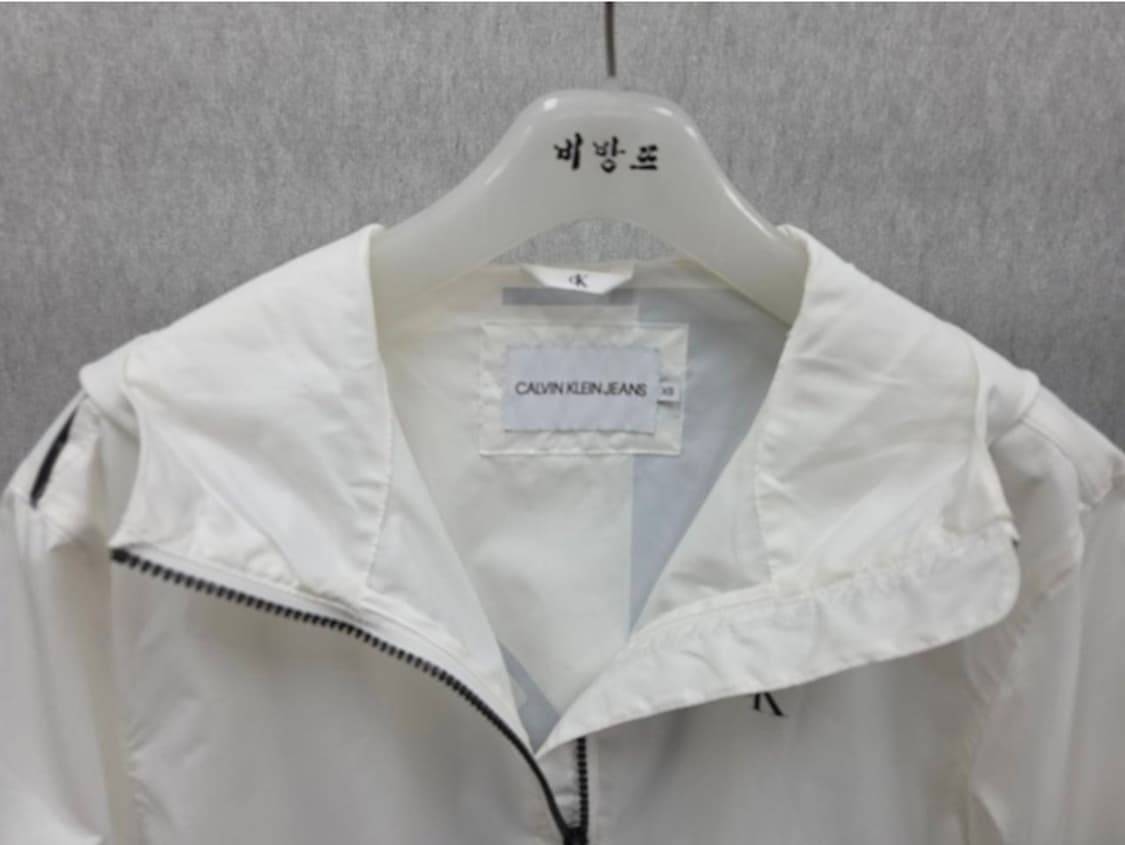 여성 XS 캘빈클라인 바람막이 상품이미지5