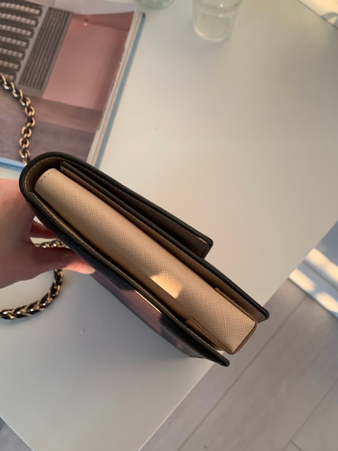 페레가모 바라 체인 숄더백 상품이미지6