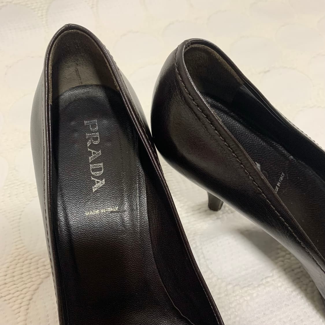 PRADA 다크 브라운 포인티드 토 하이힐 상품이미지7