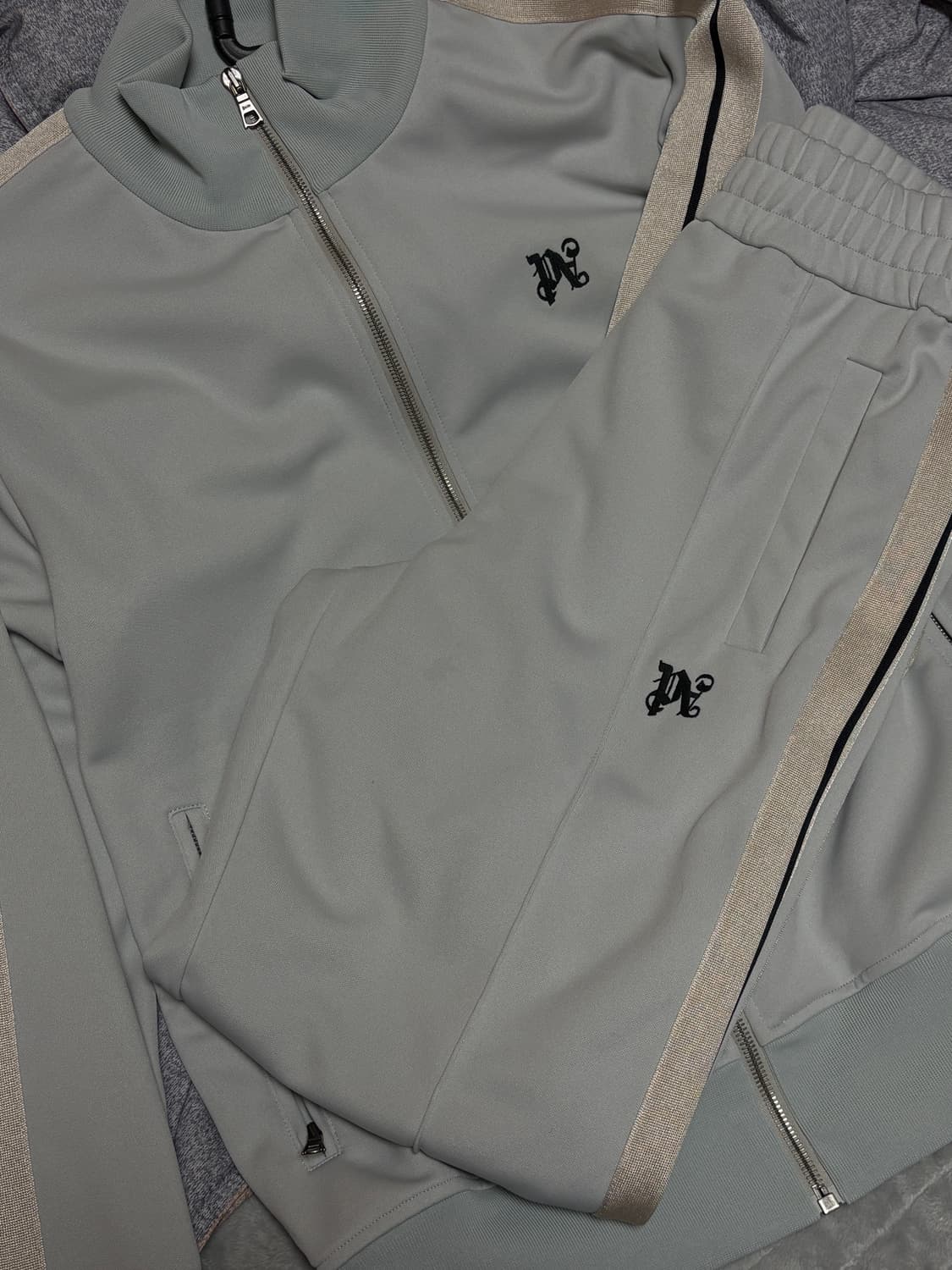 팜엔젤스 트랙 자켓 팬츠 셋업 상품이미지1