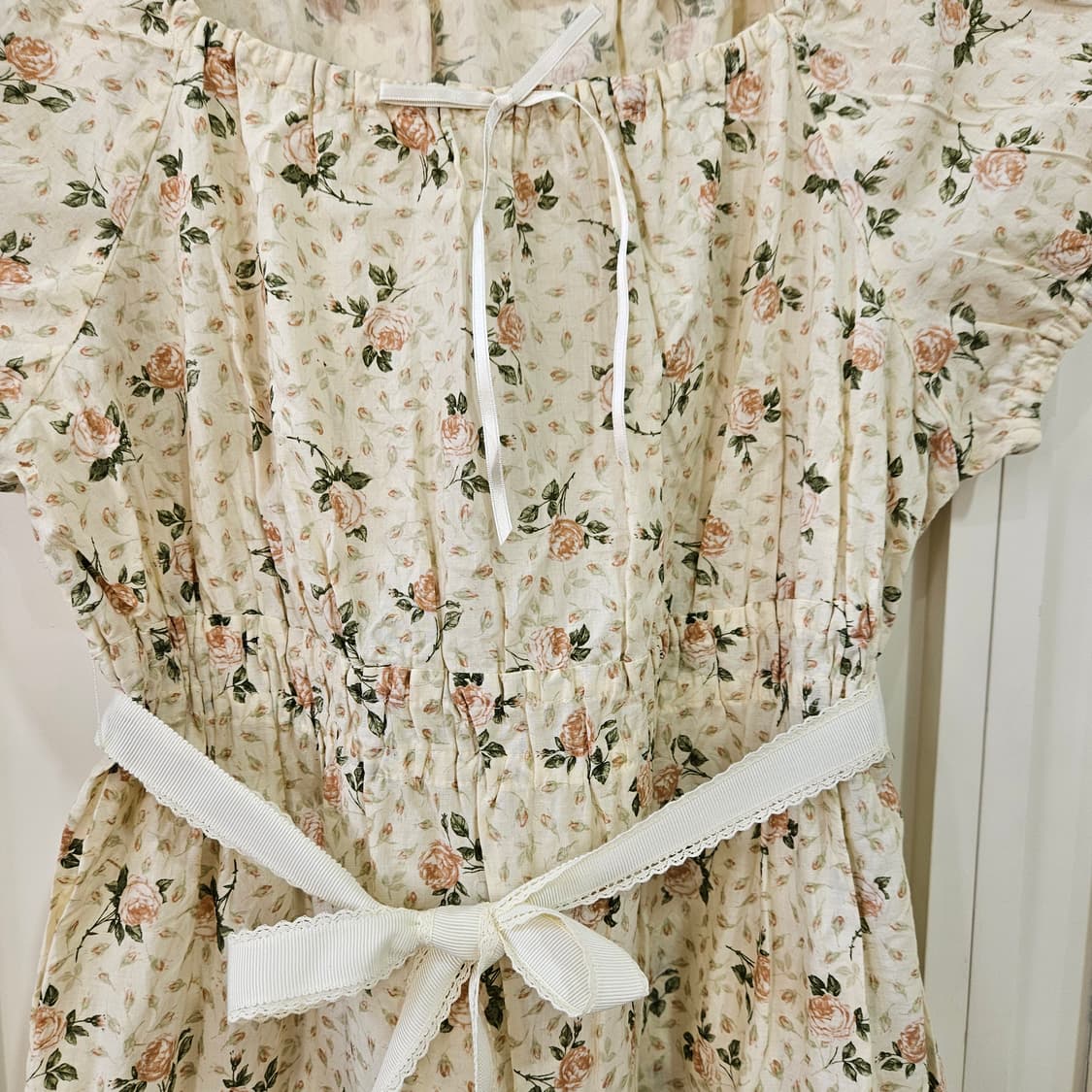 핑크하우스(PINK HOUSE) 로즈 플라워 레이스 원피스 상품이미지3