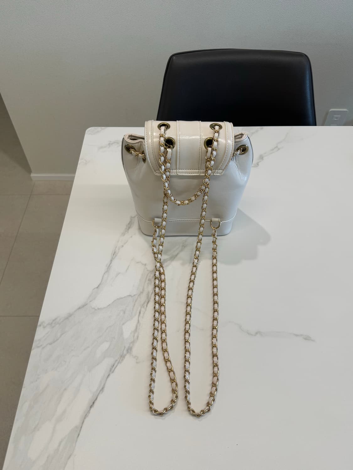 미니 금장 골드 체인 백팩 아이보리 상품이미지3
