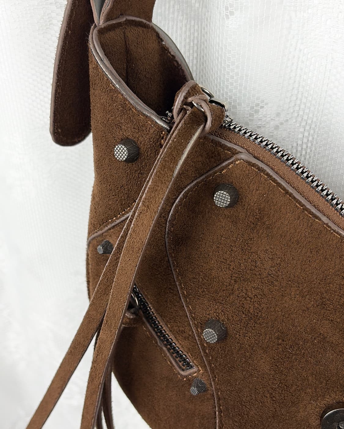 Y2K brown suede strap cross bag 상품이미지7