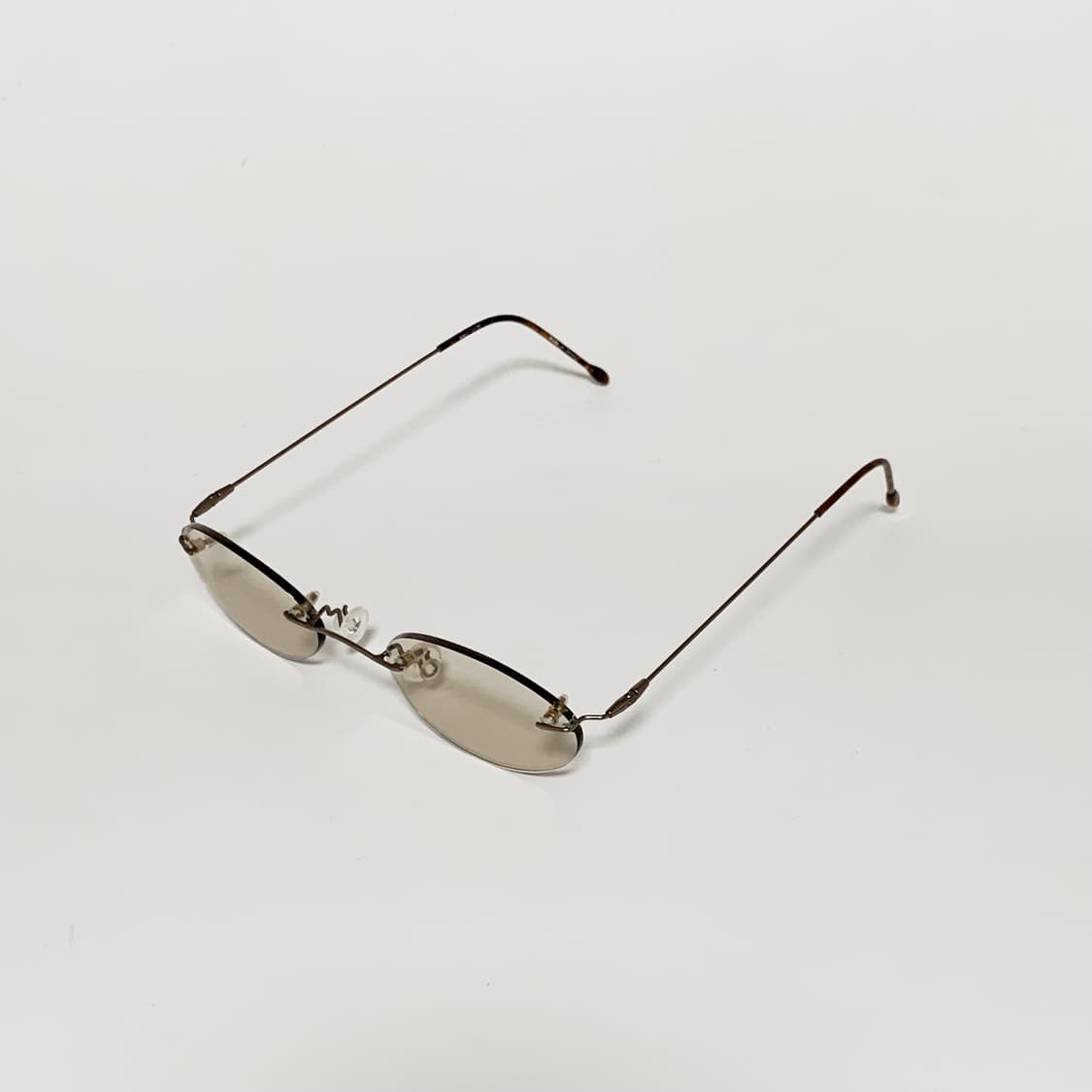 831 데드스탁 픽키 빈티지 무테 타원 메탈 슬림 스몰사이즈 상품이미지3