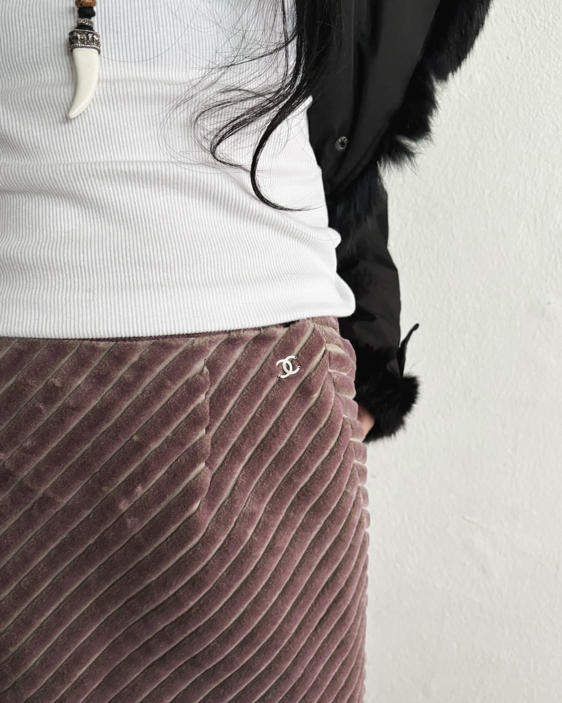 샤넬 사선 라이닝 벨벳 스커트 상품이미지3