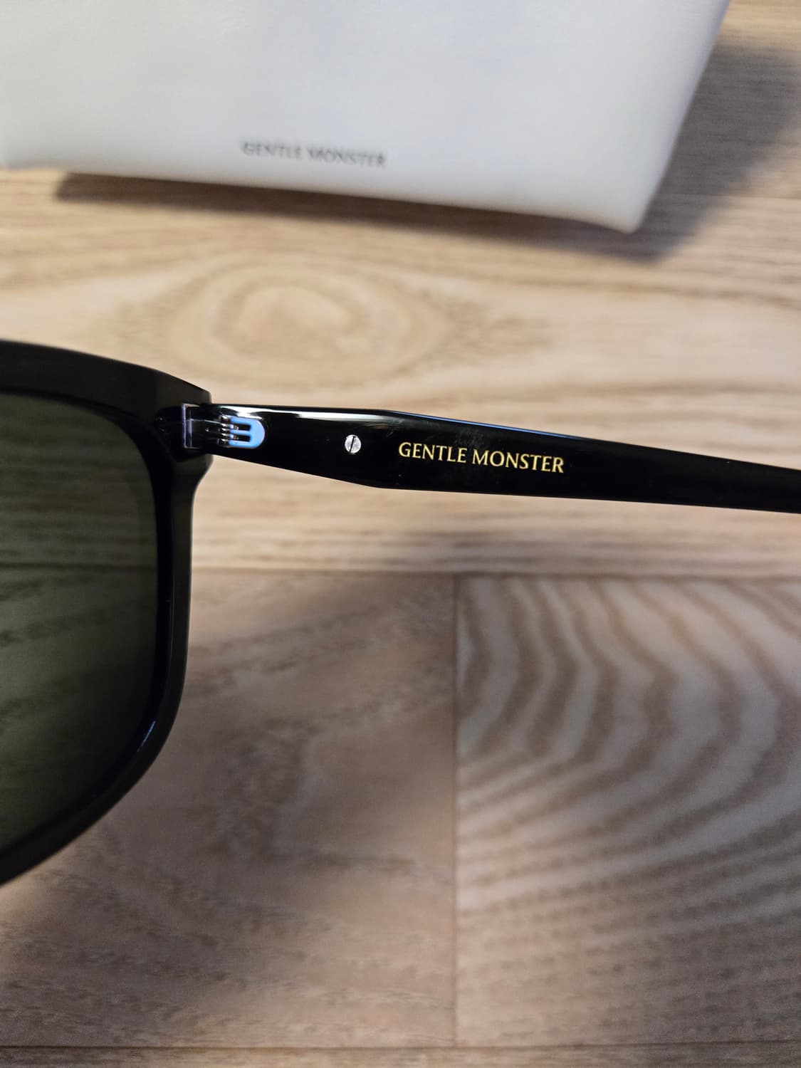 젠틀몬스터 DEAR 디어 선글라스 케이스포함 상품이미지5