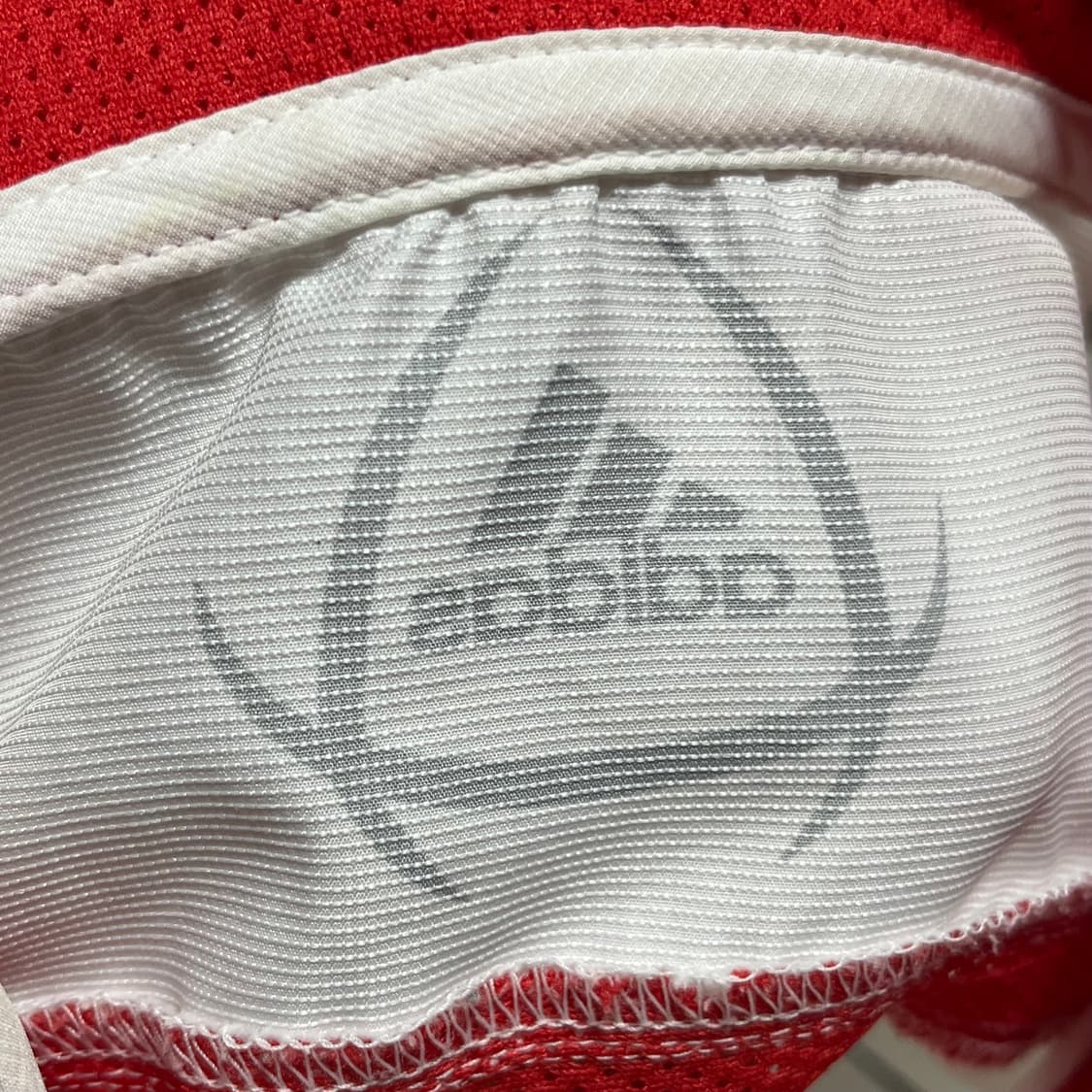 105 아디다스 리버풀 화이트 바람막이 상품이미지3