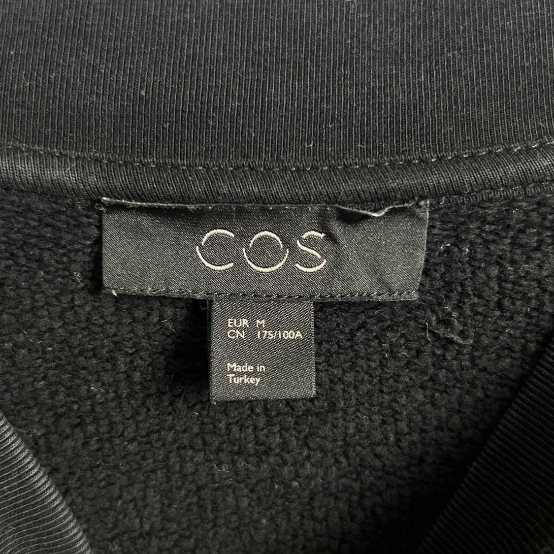 COS 코스 블랙 맨투맨 M 상품이미지3