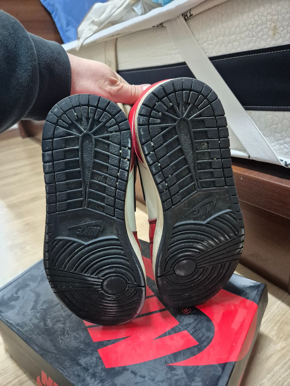 [280] 나이키 조던1 하이 라투시 벗투시 시카고 275 285 덩크 상품이미지7