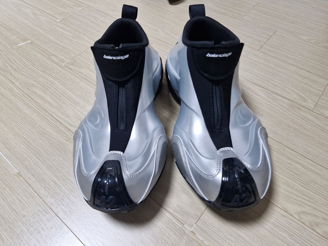 [42] 발렌시아가 바스켓볼 슈즈 백화점 구매 정품 상품이미지2