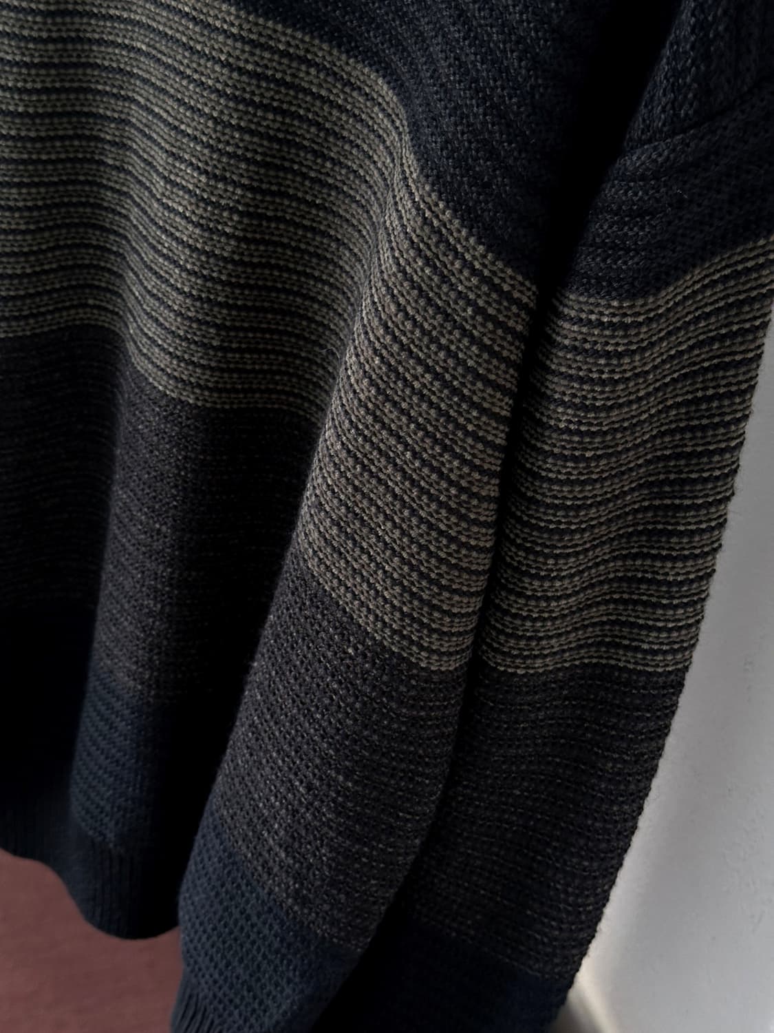 Wool acrylic fabric design neck knit P/O 상품이미지7