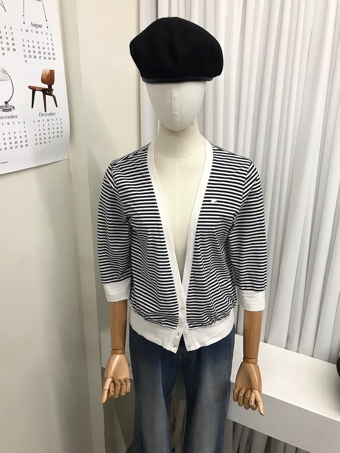 꾸레쥬 로고 단가라 크롭 가디건 상품이미지3