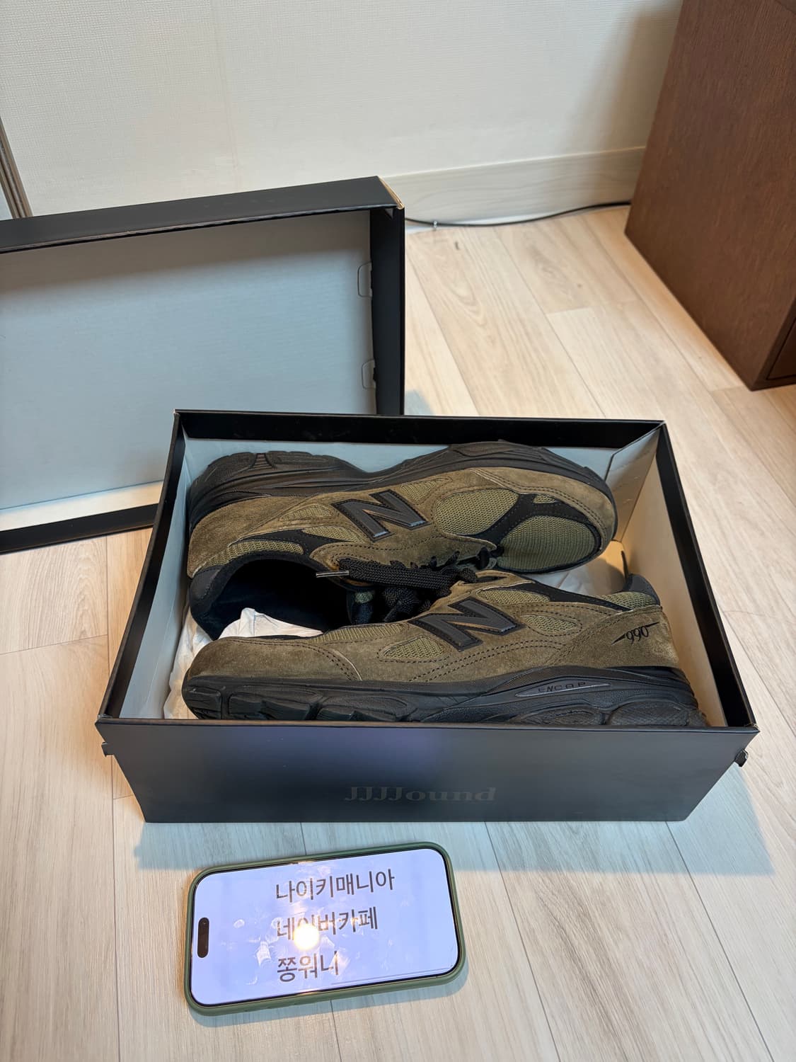 자운드 뉴발 990v3 블랙브라운 상품이미지1