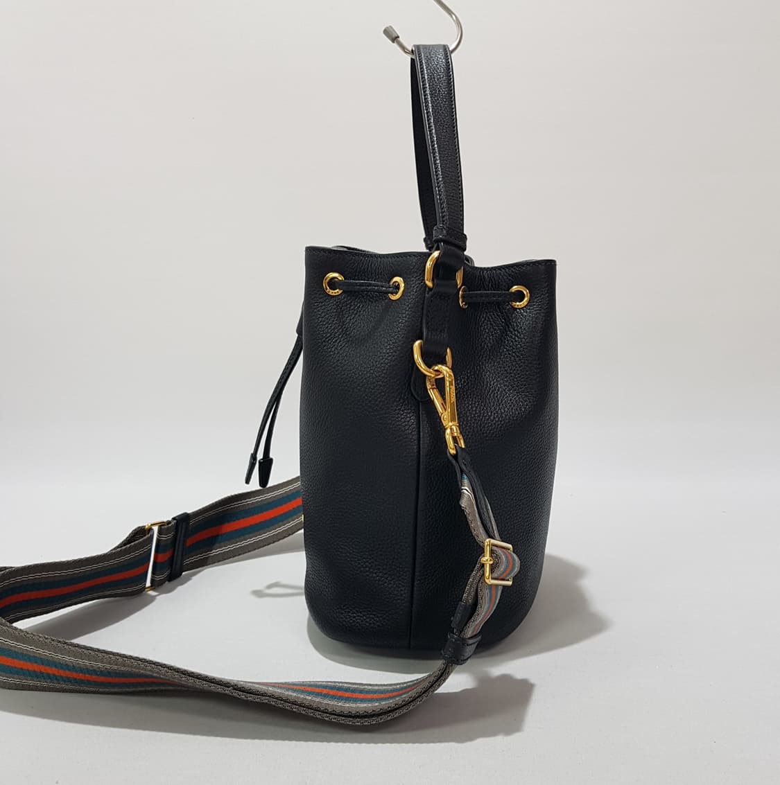 프라다 비텔로 피닉스 버킷백 1BE072 상품이미지4