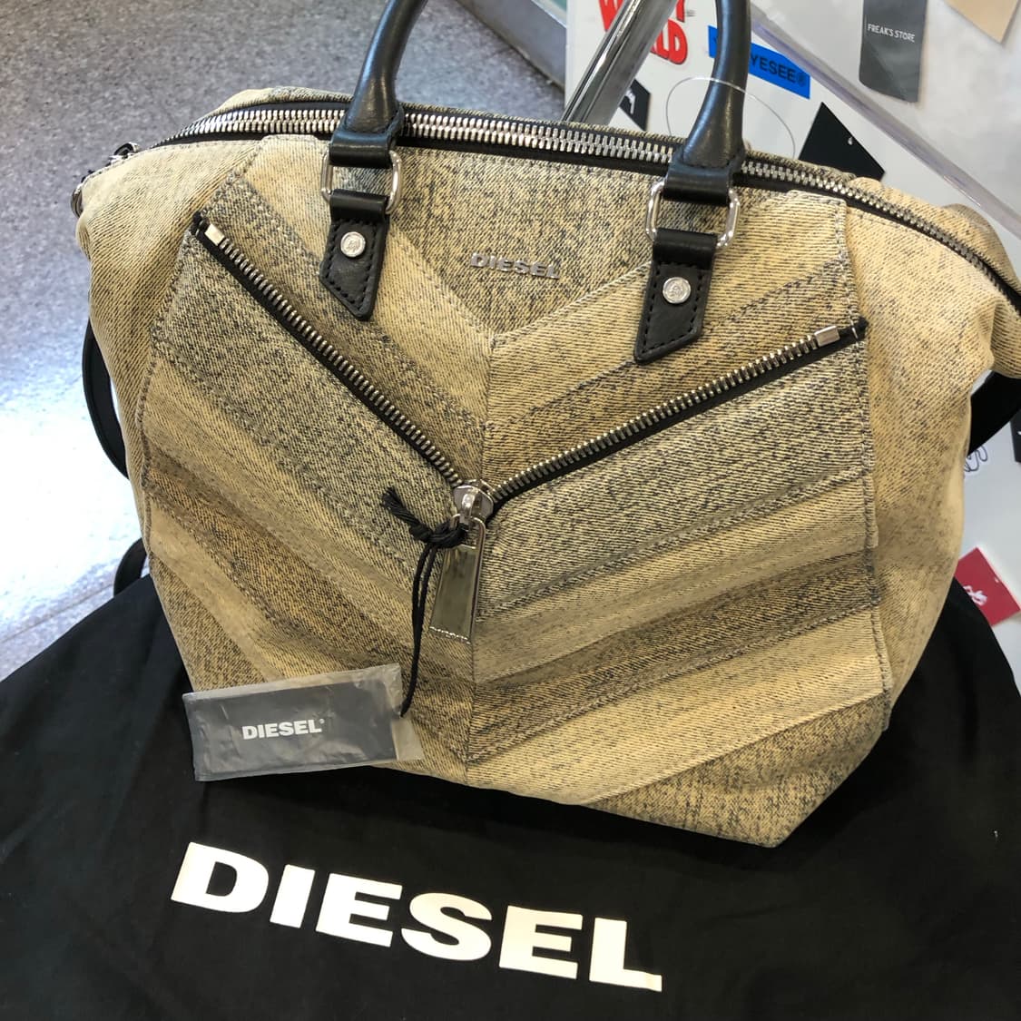 디젤 2way 숄더백 토트백 상품이미지1
