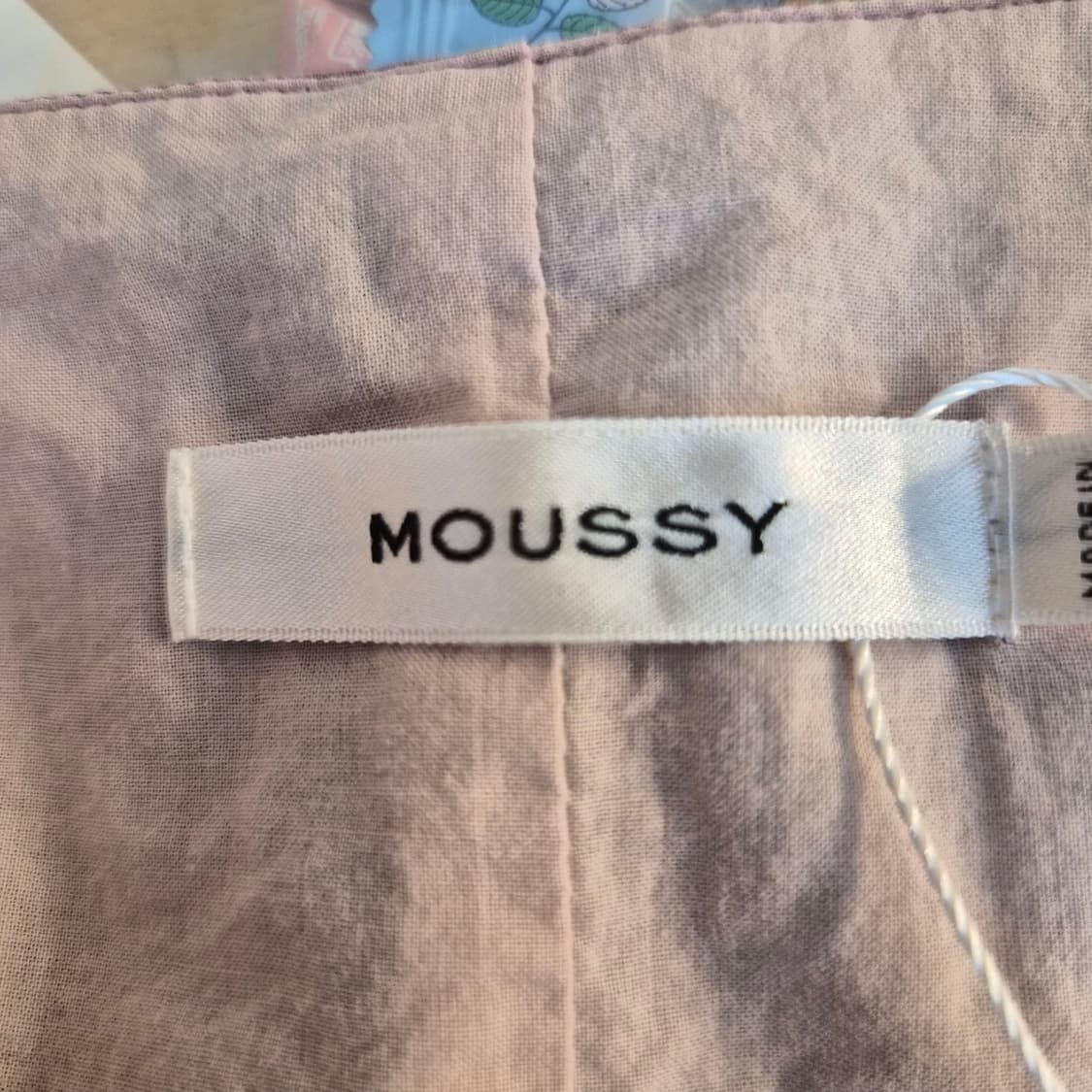MOUSSY 라벤더 페플럼 블라우스 상품이미지9