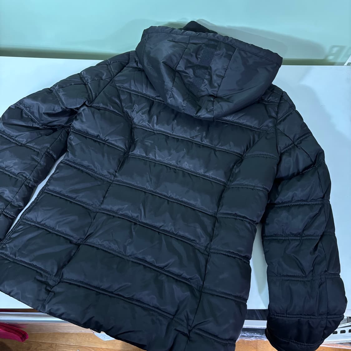 M 노티카 블랙 후드 경량패딩 상품이미지3