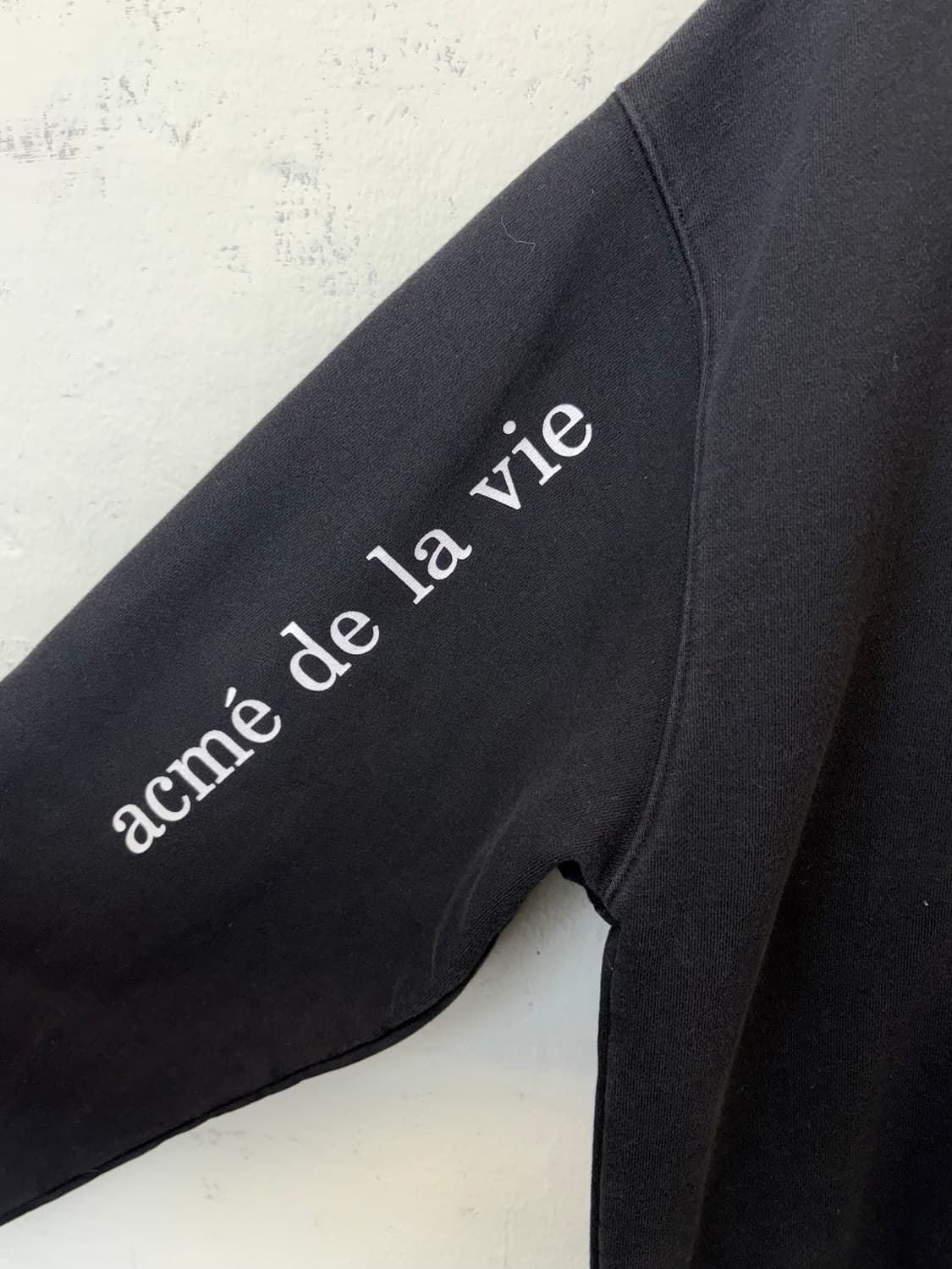 아크메드라비 프린팅 후드티 블랙 상품이미지6